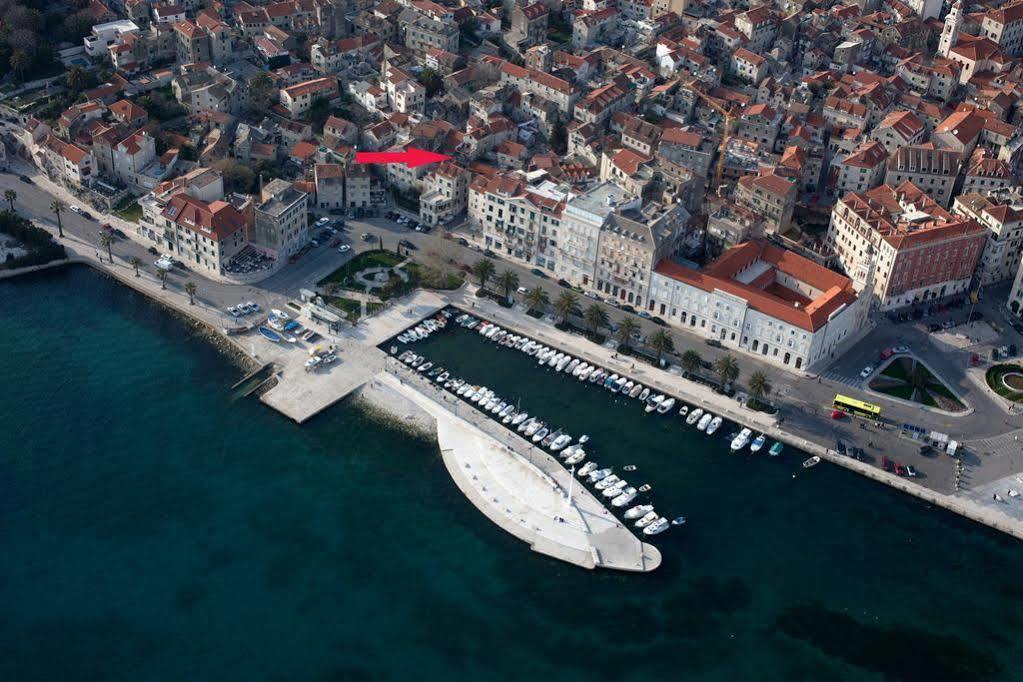 Apartments Dado Split Bagian luar foto